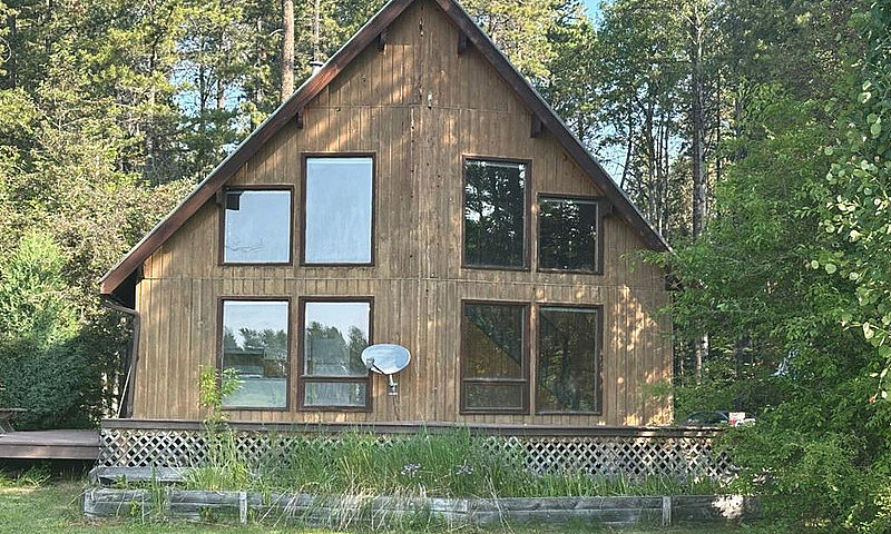 Charming Country Liv...