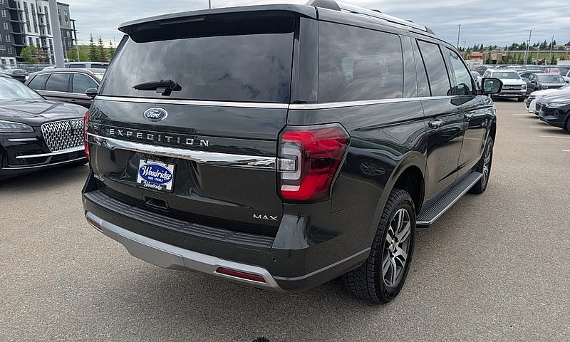 2023 Ford Expedition...