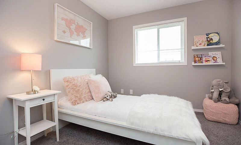 Foxdale Place - 3 Be...