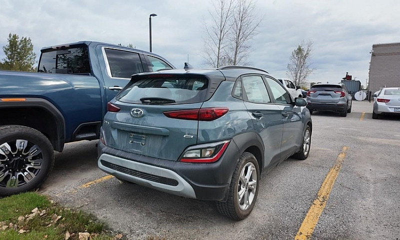 2022 Hyundai Kona 2....
