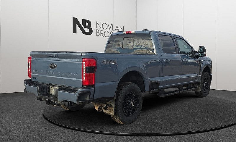 2023 Ford F-350 Supe...