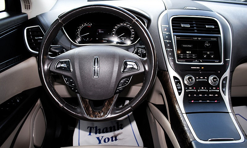2016 Lincoln Mkx...