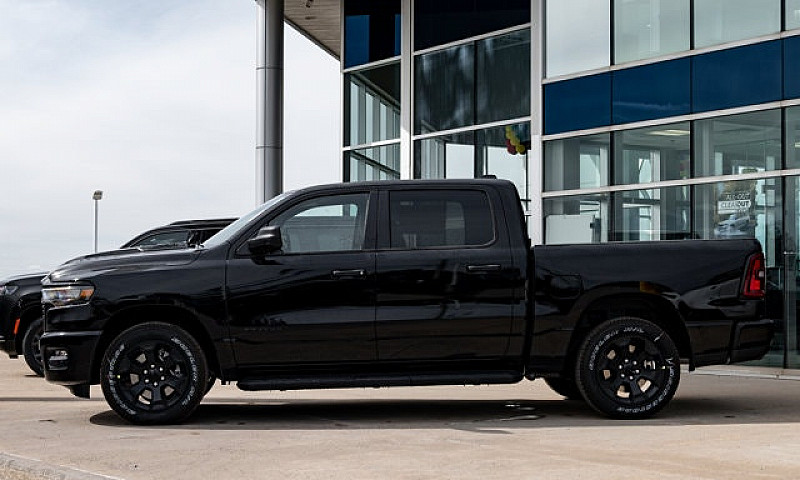 2026 Ram 1500 Expres...
