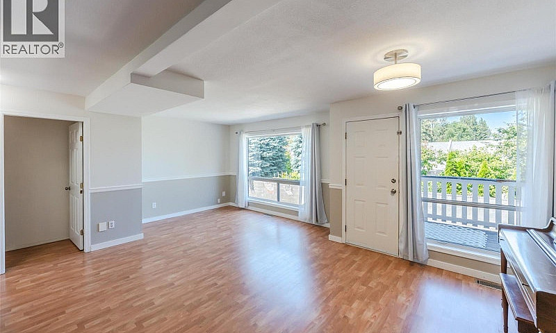 1458 Penticton Avenu...