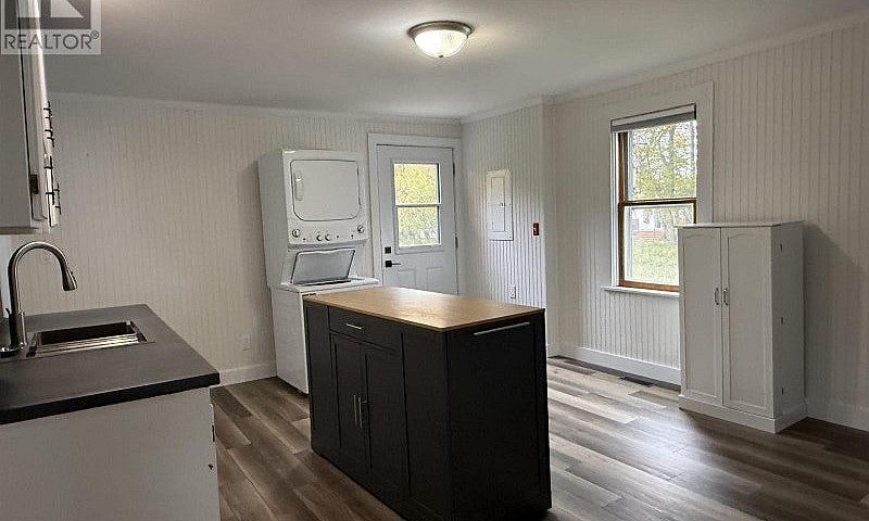 248 Munroe Avenue Ex...