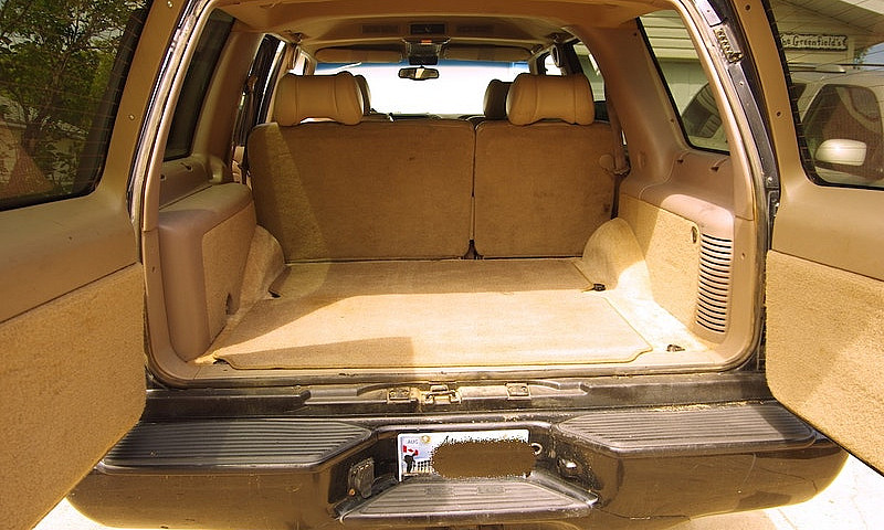 99 Yukon  Show Truck...