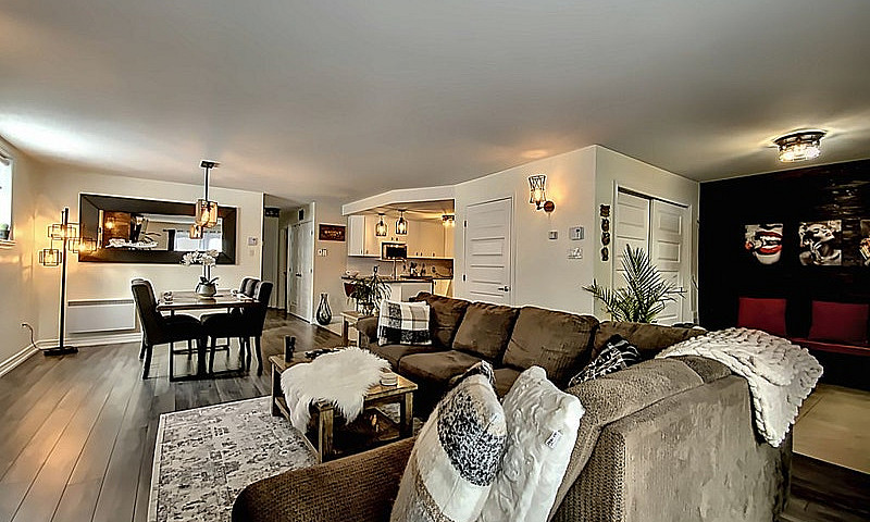 330 900$ - Condo À V...
