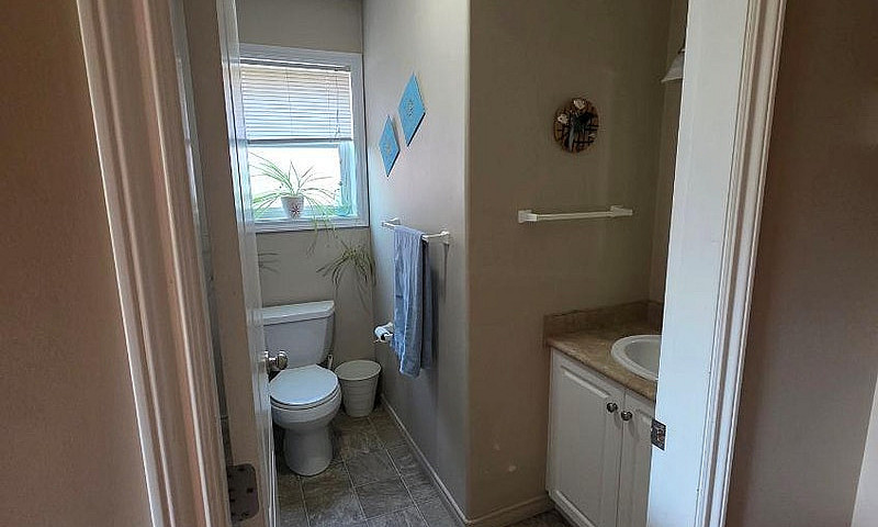 303 1St Avenue Nw Na...