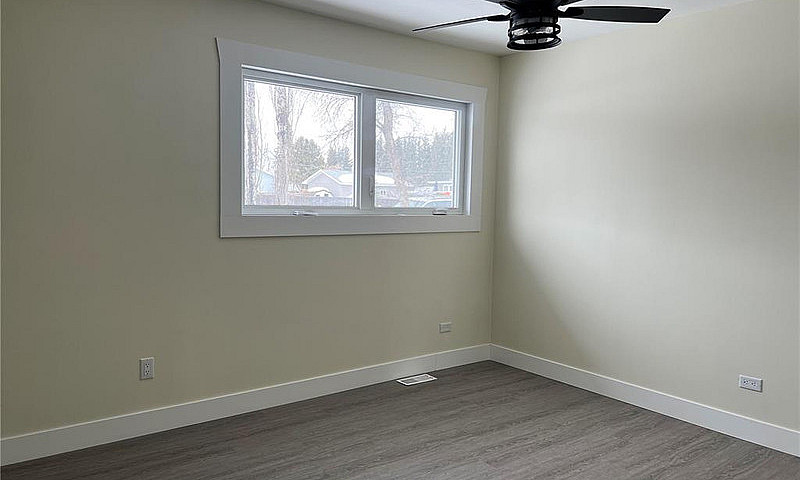 404 Swaan St, Porcup...