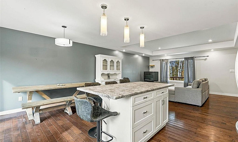16 Millar Drive Ste ...