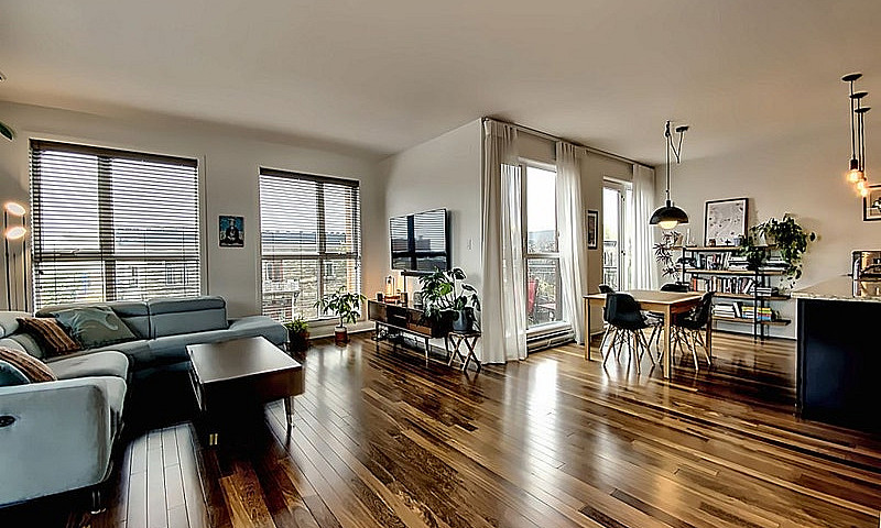 842 000$ - Condo À V...
