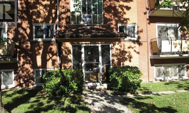 #9 - 16 Brant Avenue...