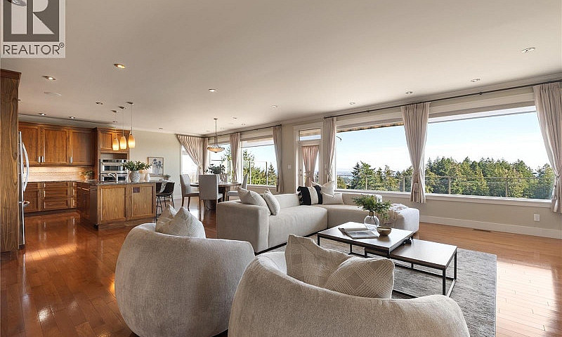 3387 Haida Dr Colwoo...