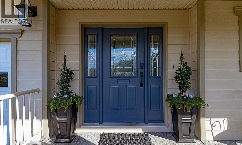 6309 Central Saanich...