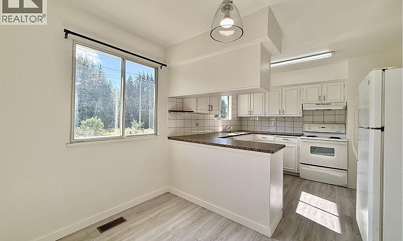 1290 Stewart Road Gi...