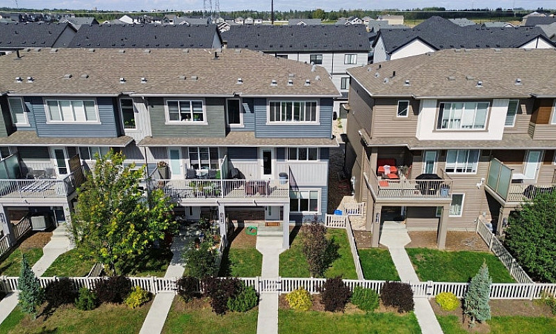 2,175 Sq Ft Lot With...