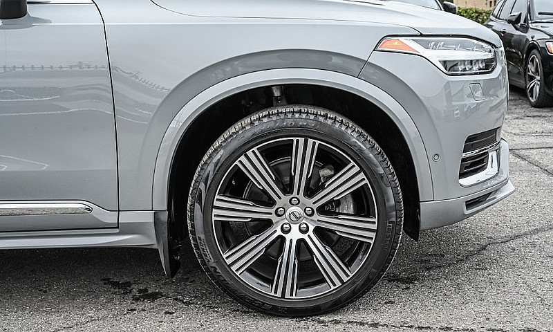 2025 Volvo Xc90 Plug...