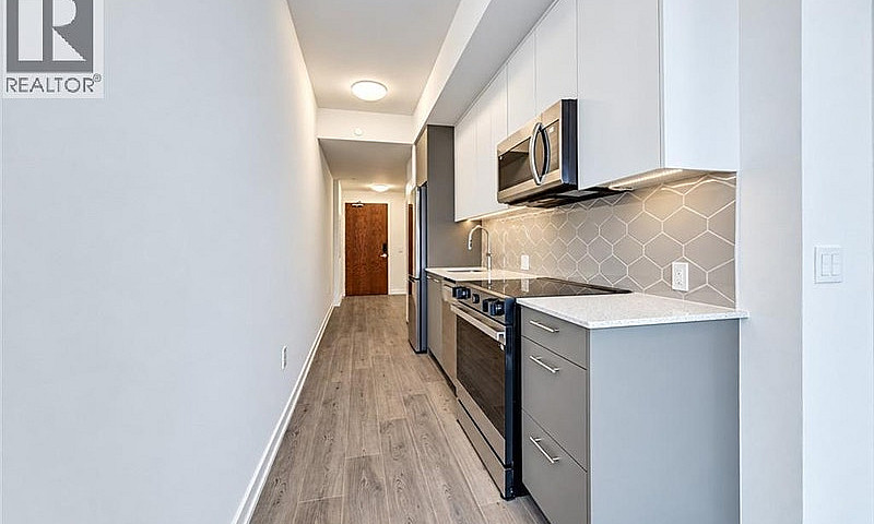 30 Francis Street S ...