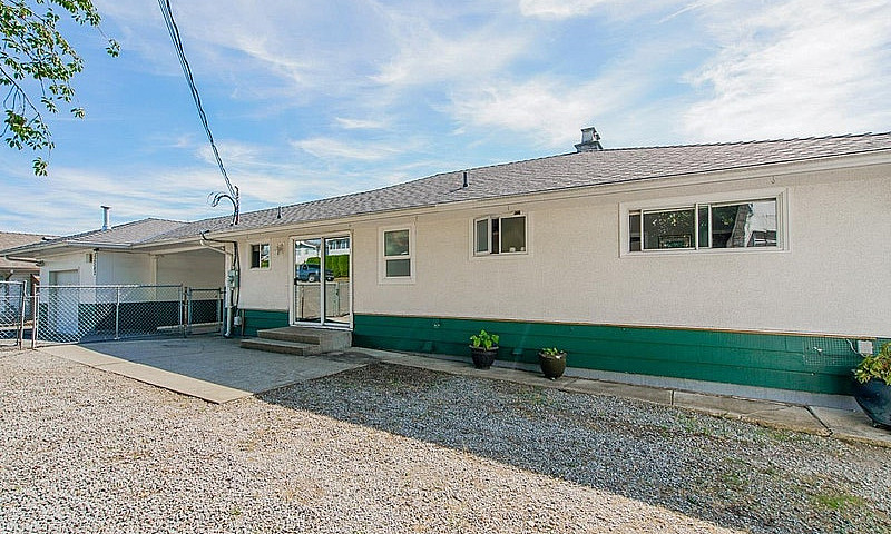 32582 Fleming Avenue...