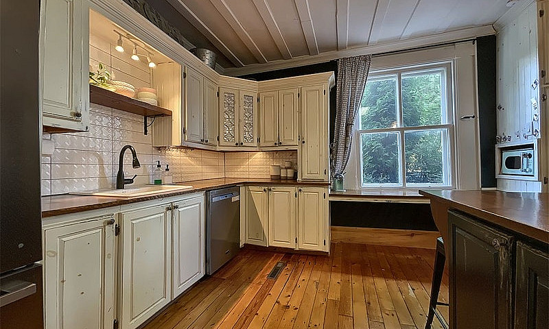 $525,000 - 2 Storey ...