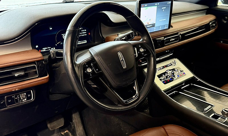 2023 Lincoln Aviator...