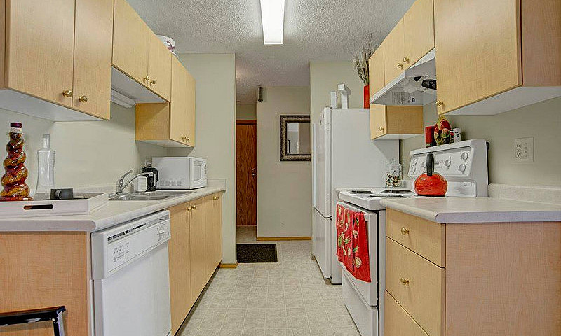 2 Bed X 1 Bath Apart...