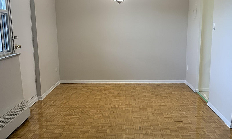 One Bedroom Apartmen...