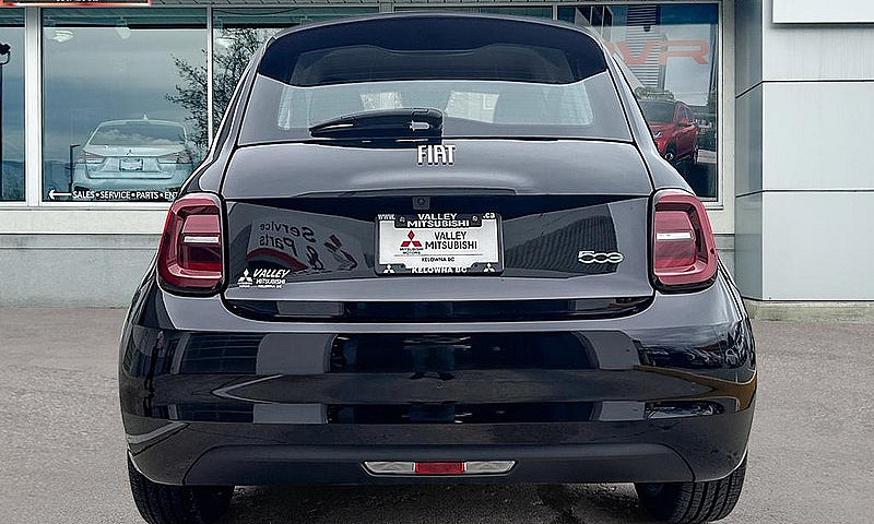 2025 Fiat 500E (Red)...