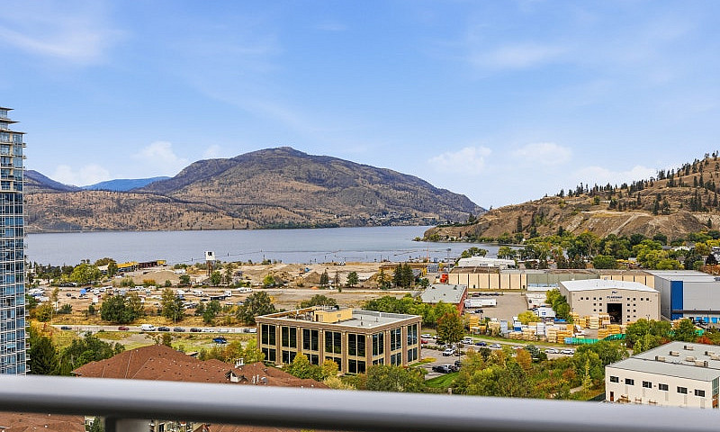 Downtown Condo - Vie...