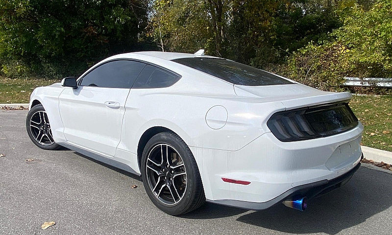 2022 Ford Mustang...