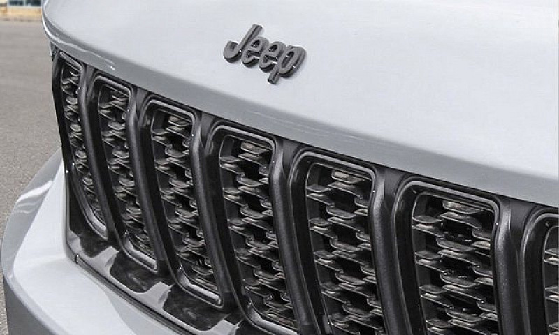 2024 Jeep Grand Cher...