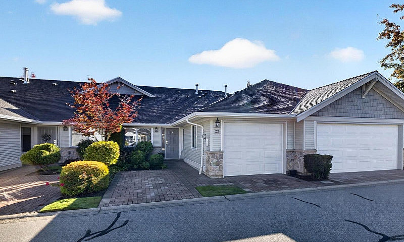 23 17516 4 Avenue Su...
