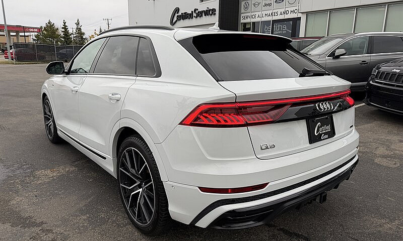 2019 Audi Q8 Quattro...