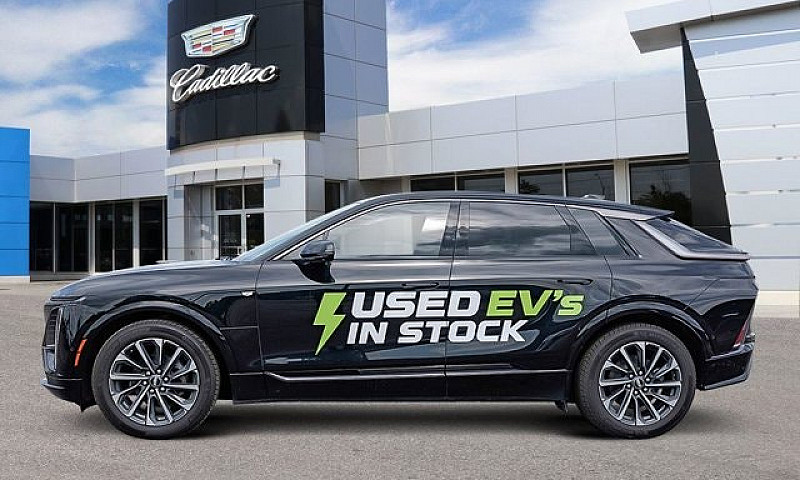 2024 Cadillac Lyriq ...