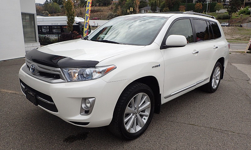 2013 Toyota Hilander...