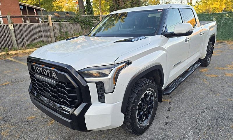 2023 Toyota Tundra 4...