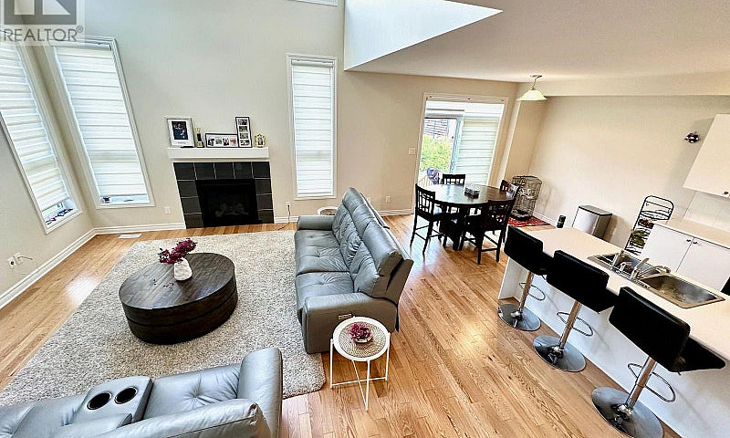 712 Namur Street Rus...