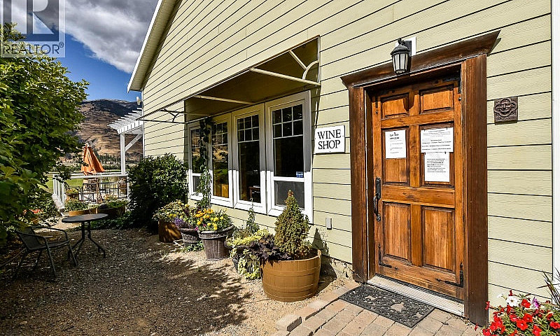 1143 Highway 3 Cawst...