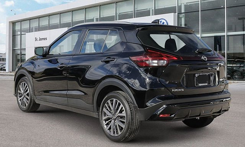 2024 Nissan Kicks Sv...