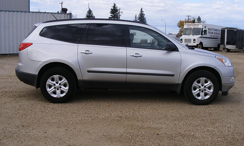 2011 Chevrolet Trave...