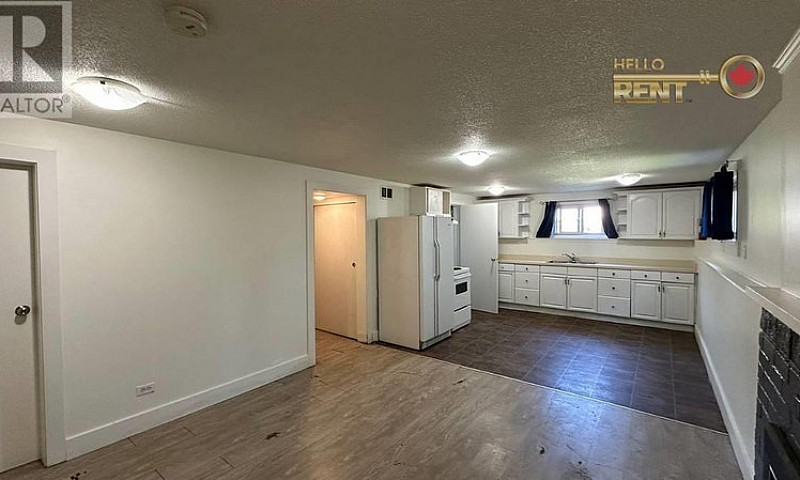 Suite-3739 Rumble St...