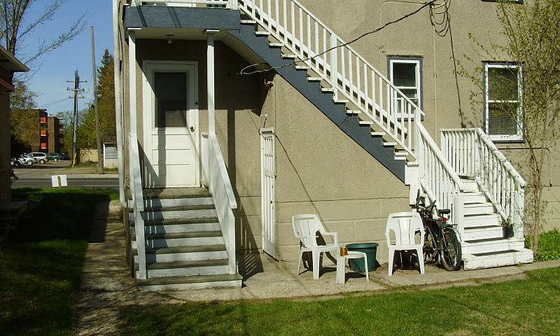 2-Brm, Main Floor, C...