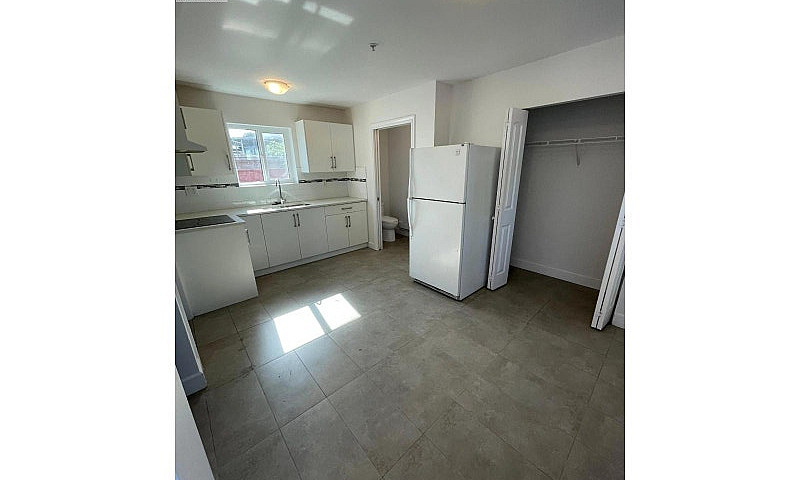 617 E 65Th Avenue Va...