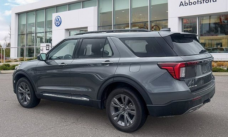 2025 Ford Explorer A...
