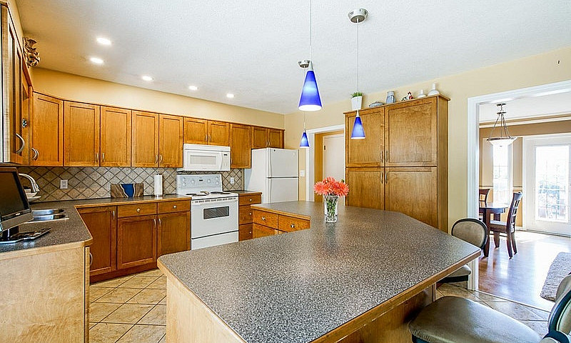 32582 Fleming Avenue...