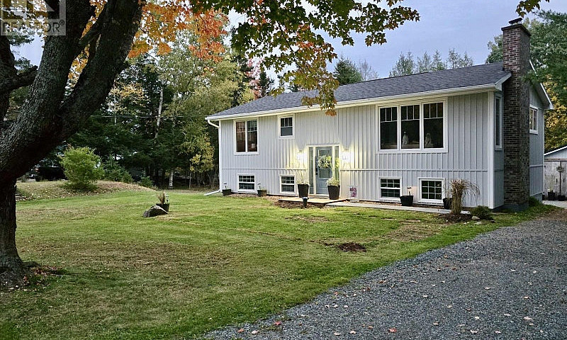 45 Springwaters Plac...