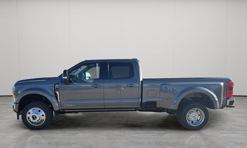 2026 Ford Super Duty...