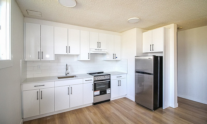 1 Bedroom Eagle At R...