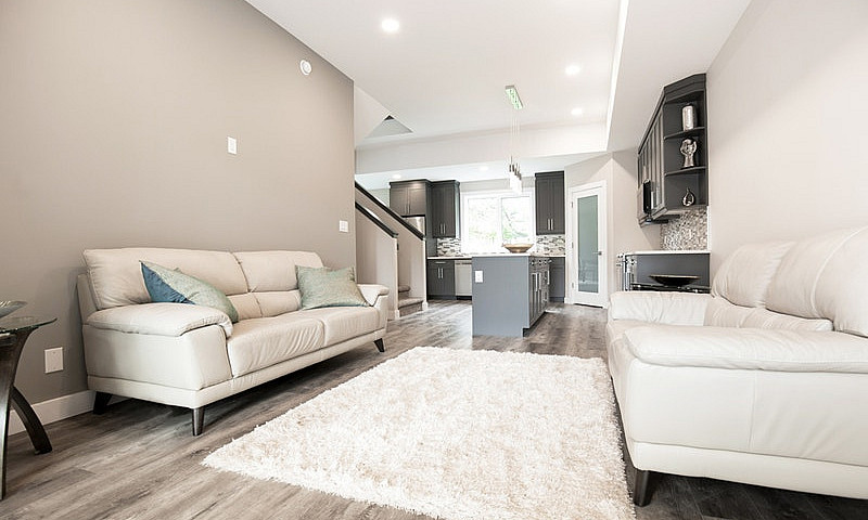 Luxury Townhome Avai...