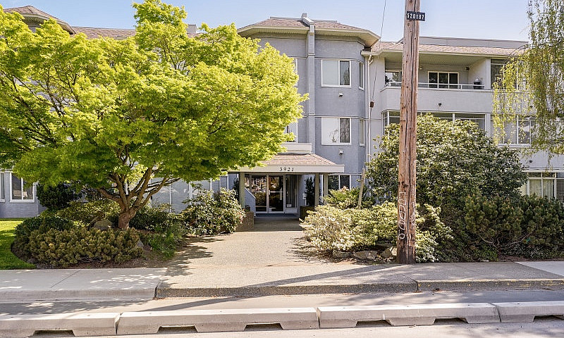 2-Bed, 2-Bath Condo ...